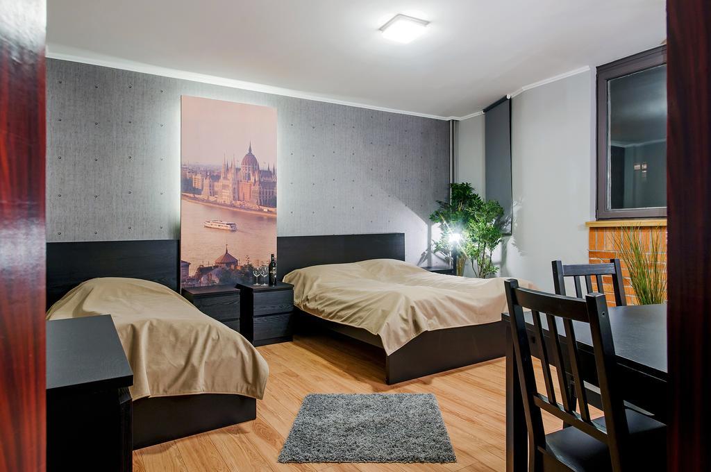 Free Parking, Ac, Wifi Apartment In The Center Budapest Eksteriør billede